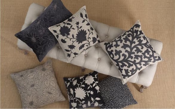 Decorative Pillows & Cushions Photo